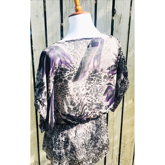 Sheer Tunic - Picture 2 of 3